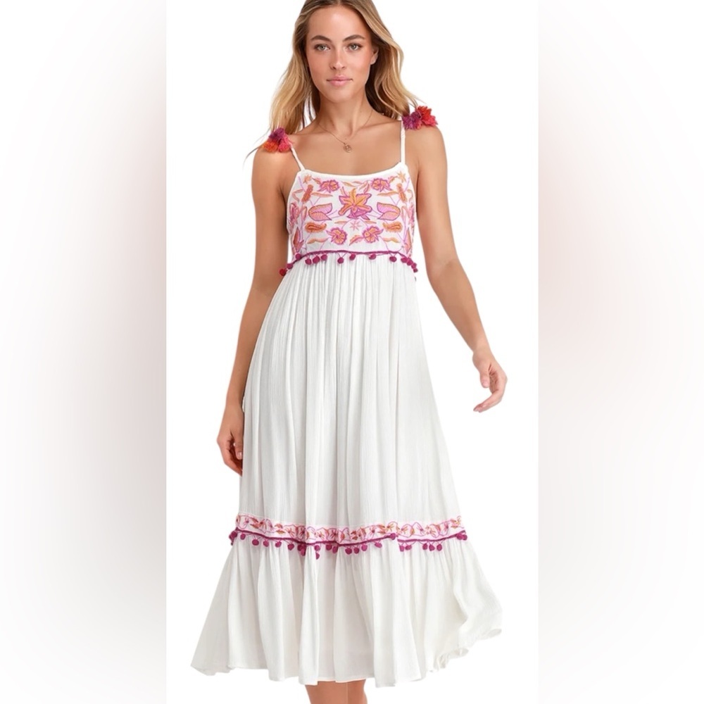 RAGA-First Bloom Ivory Embroidered Sleeveless Midi Dress- NWT